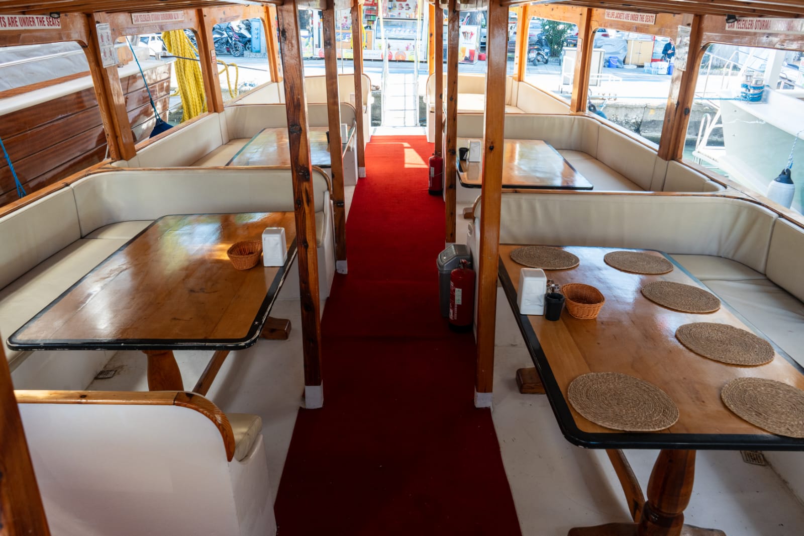 Blue Bays Boat Trip — 9