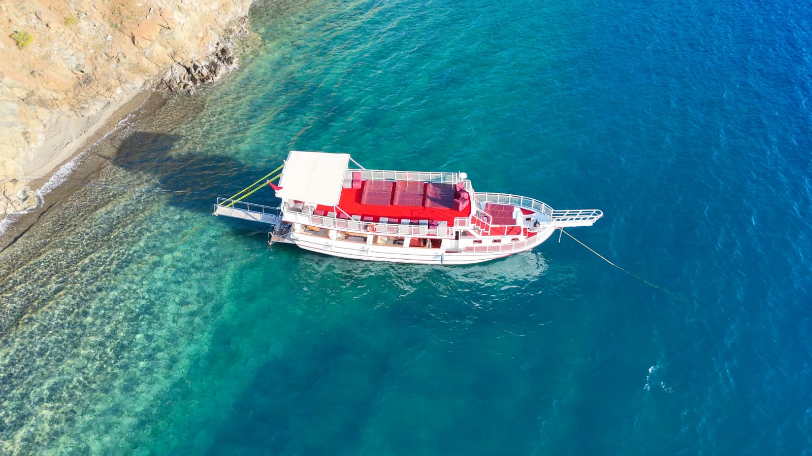 Blue Bays Boat Trip — 7